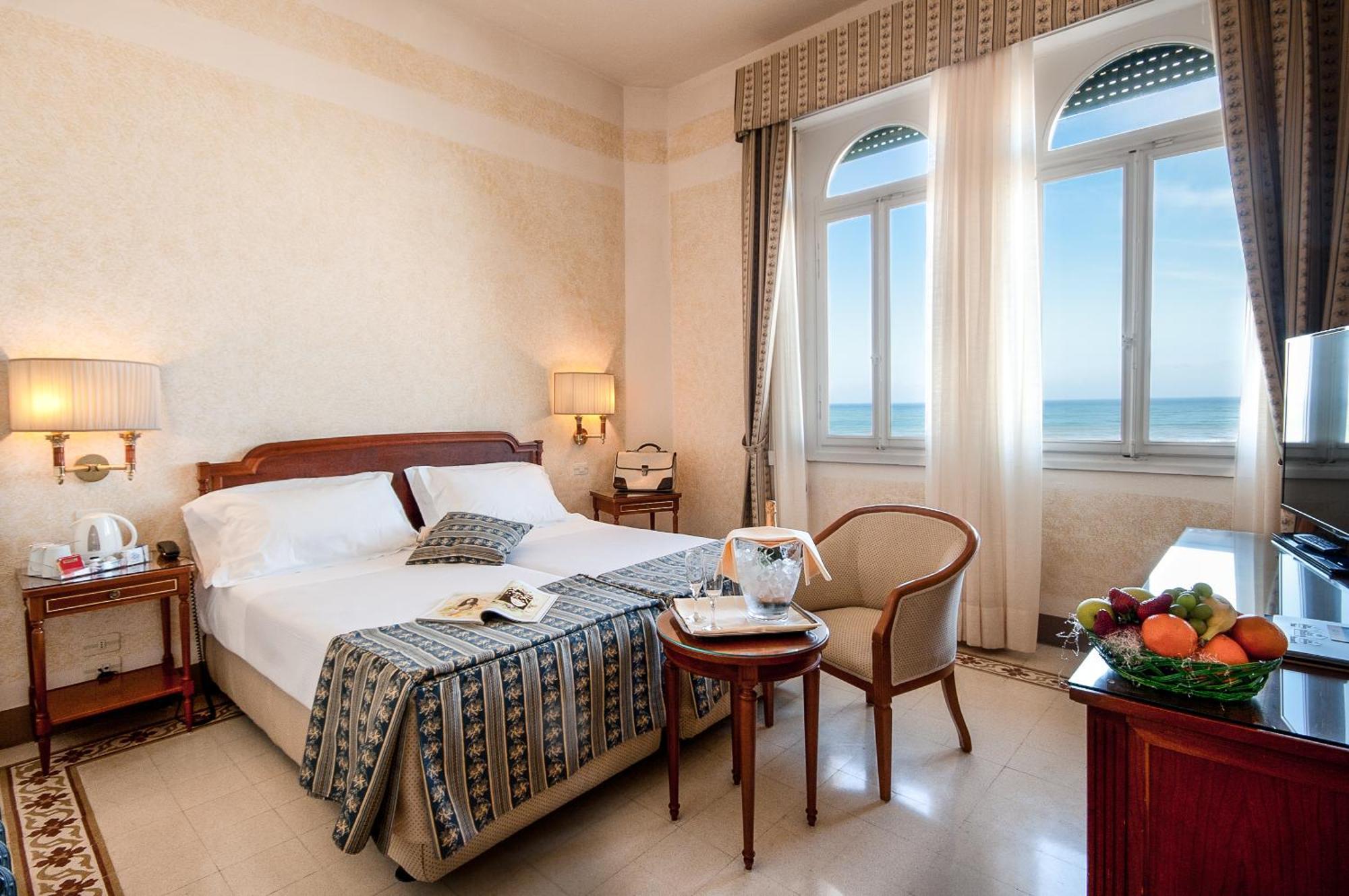 Grand Hotel Royal Viareggio Bilik gambar