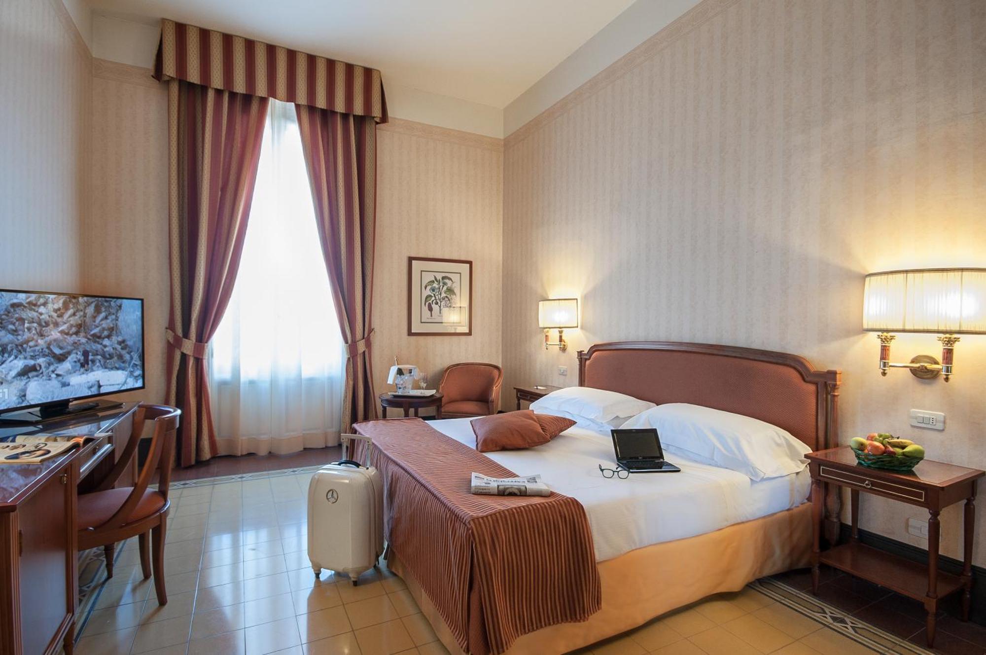 Grand Hotel Royal Viareggio Bilik gambar